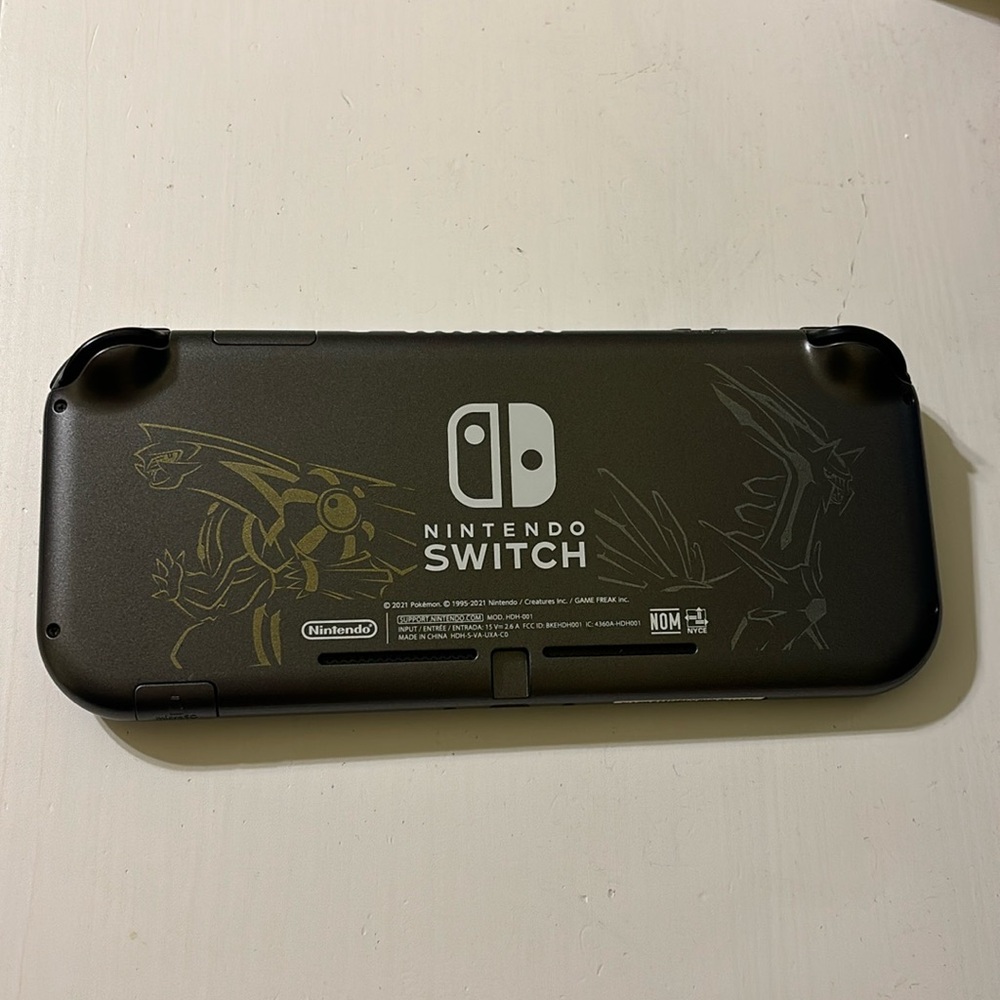 Nintendo Switch Pokémon limited edition